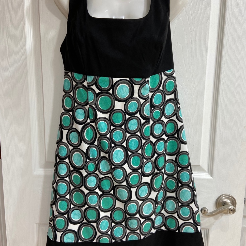 Black and Green Dress